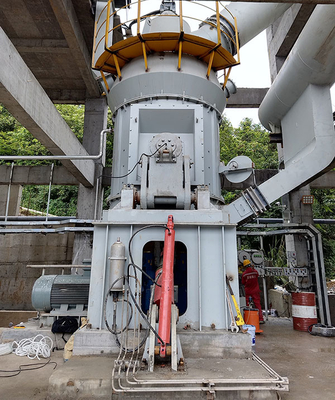 ISO  Energy Saving Bauxite Grinding Mill For Aluminum Smelting